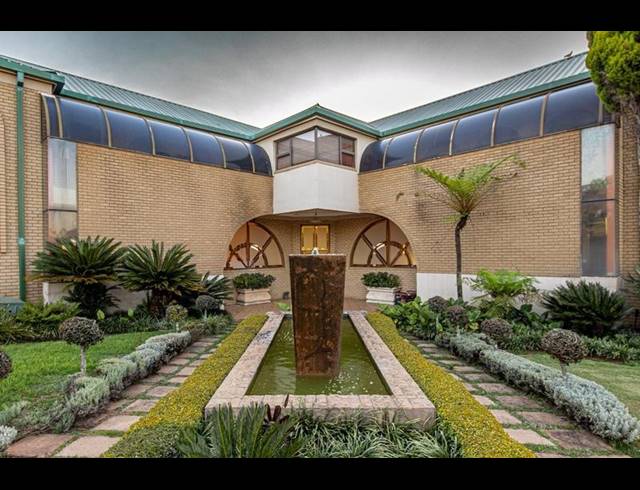 4 BEDROOM HOUSE FOR SALE IN RUIMSIG